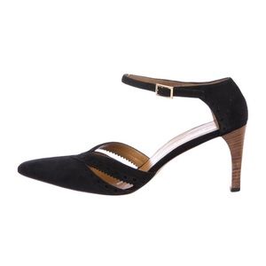 Gucci pointed toe suede pumps